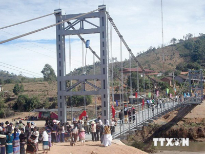 Cầu treo dân sinh xây mới sẽ giúp người dân các tỉnh vùng sâu, vùng xa đi lại an toàn.